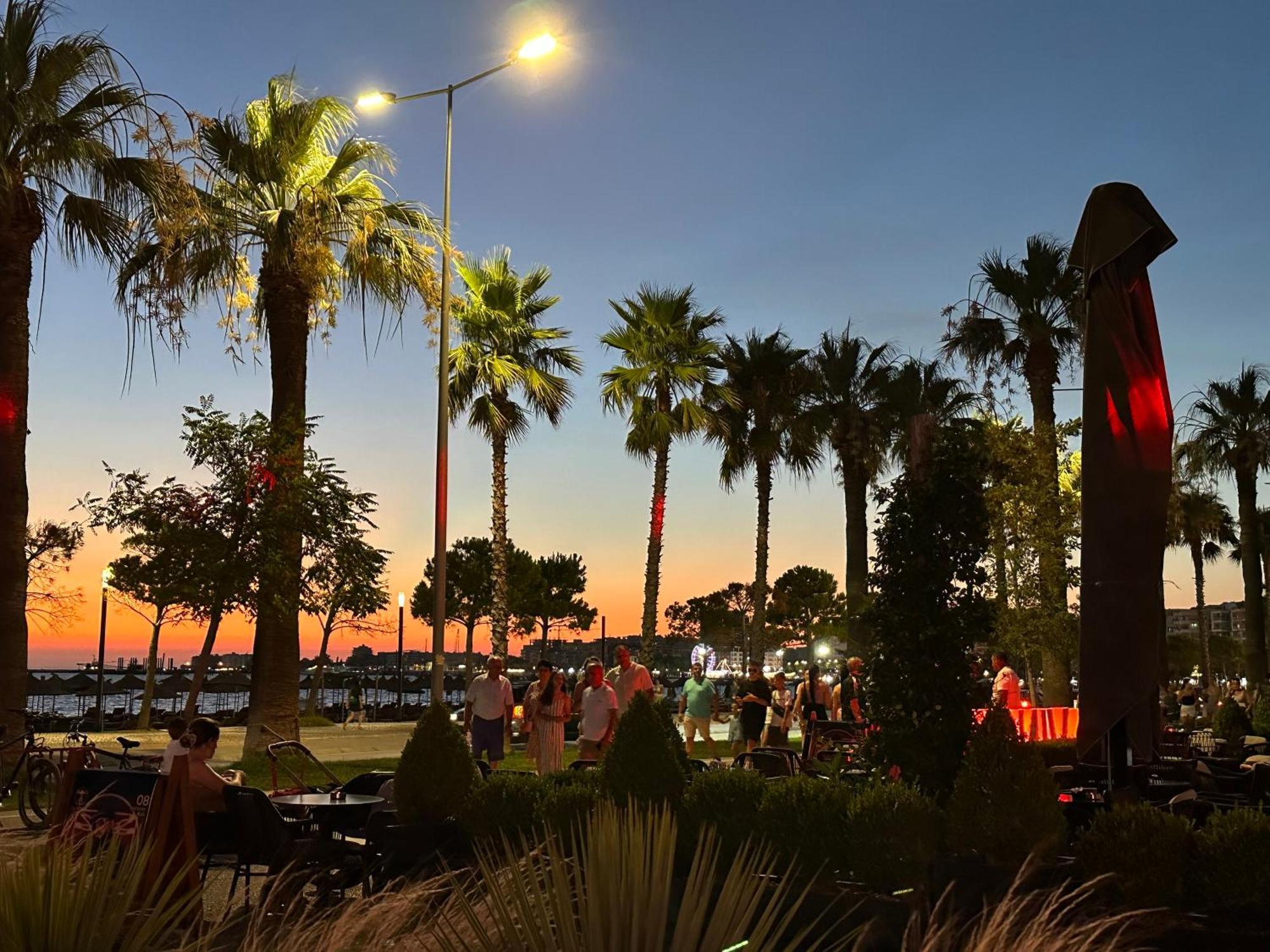 Lucas Apartments Rental Vlora Kültér fotó