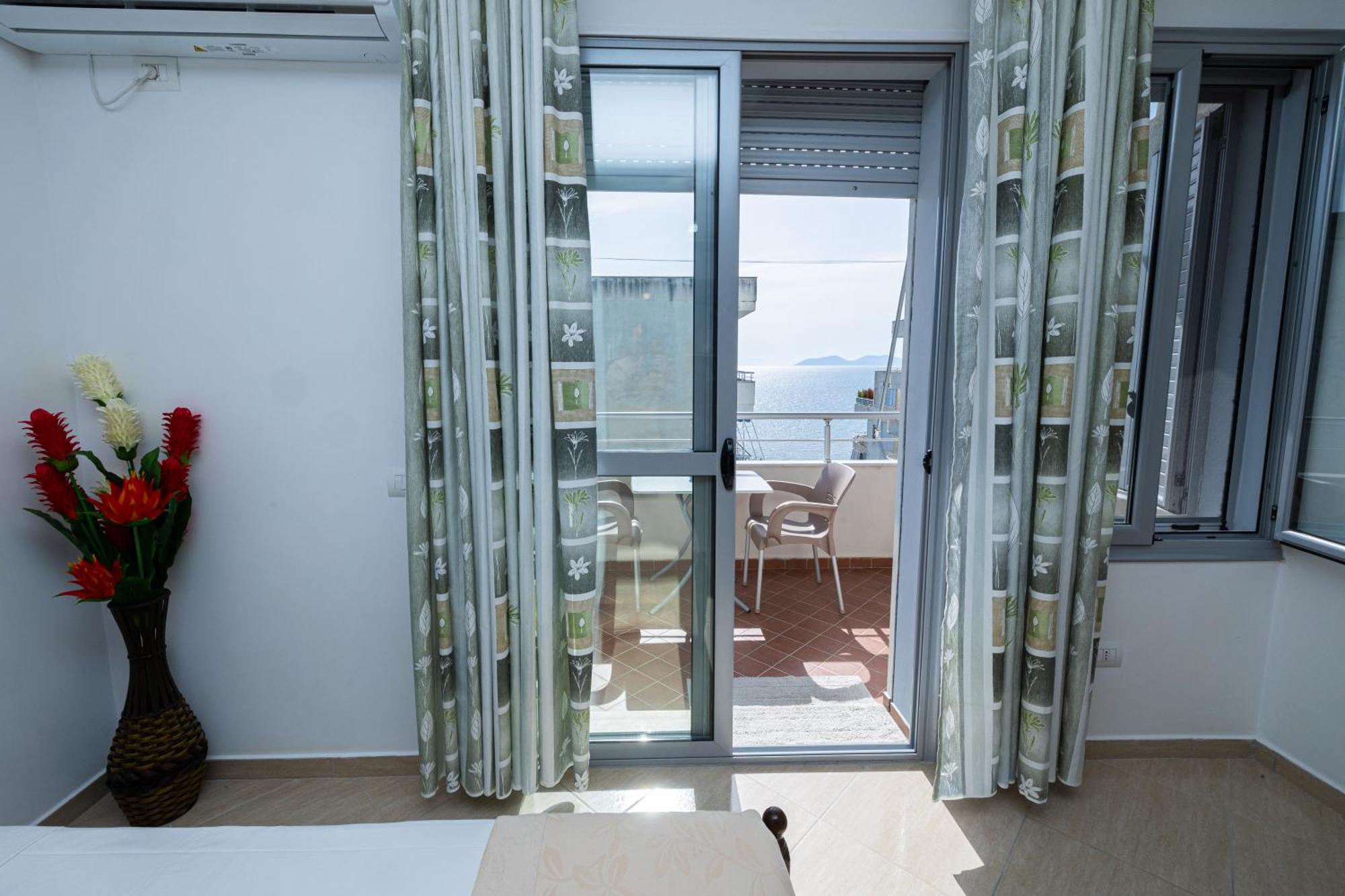 Lucas Apartments Rental Vlora Kültér fotó