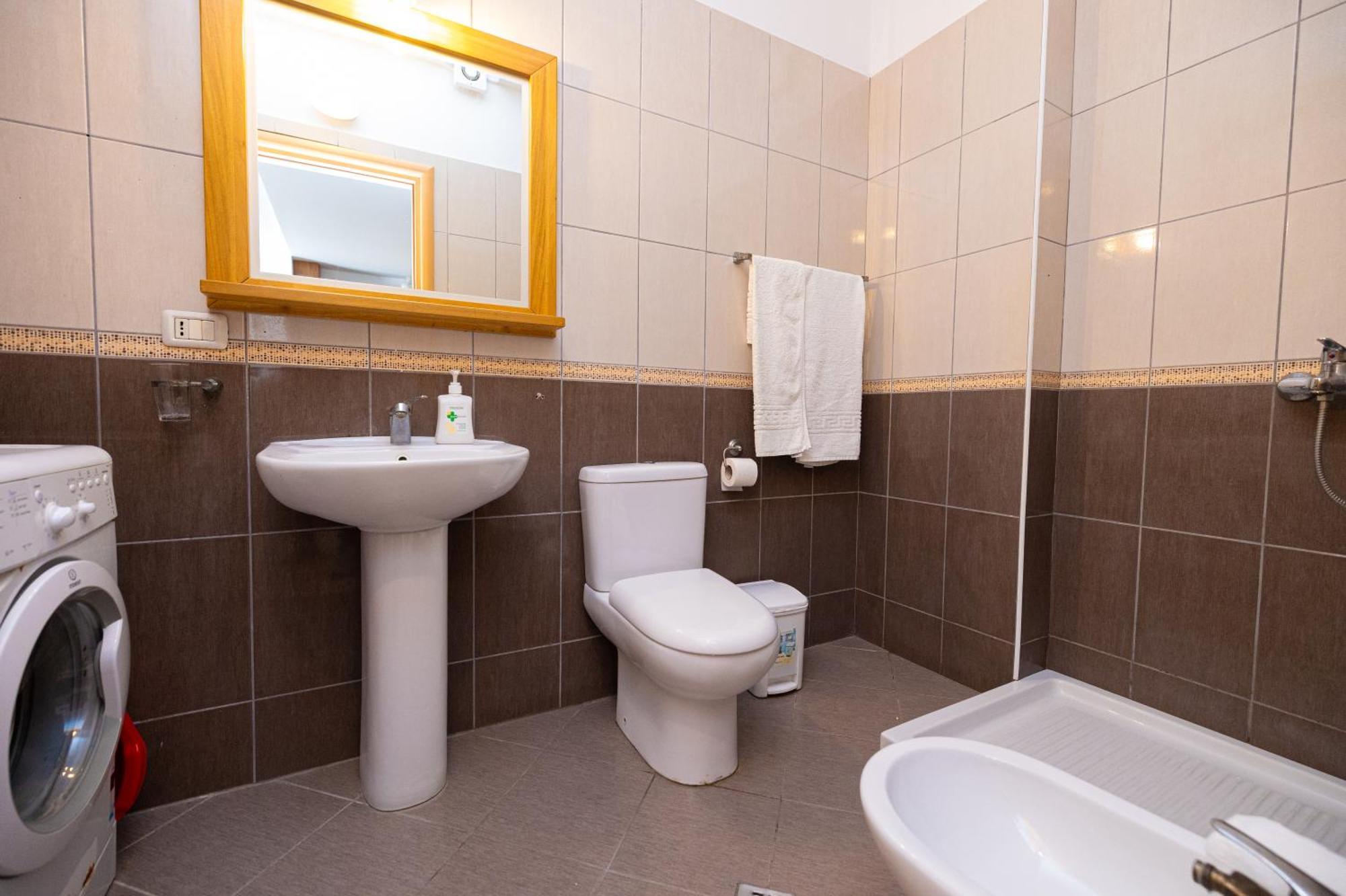 Lucas Apartments Rental Vlora Kültér fotó